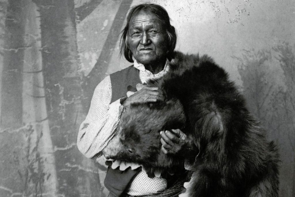 Gorgonia, mescalero Apache medicine man